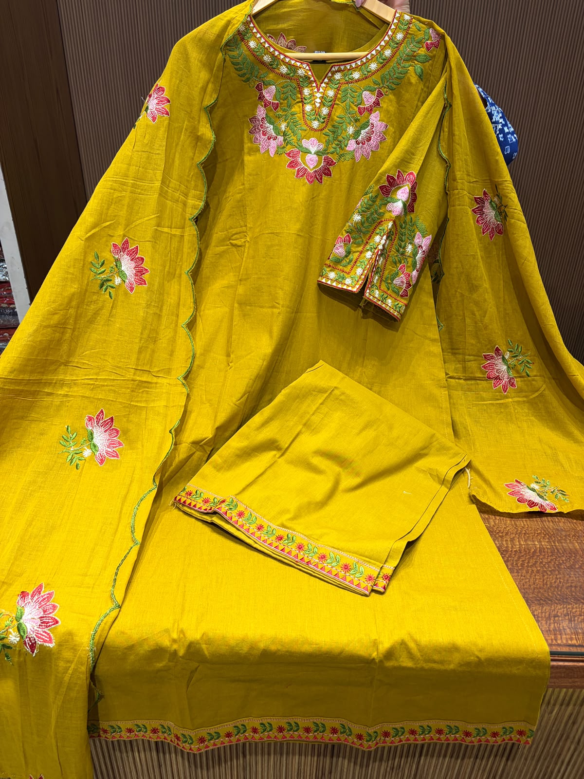 pure cotton suit