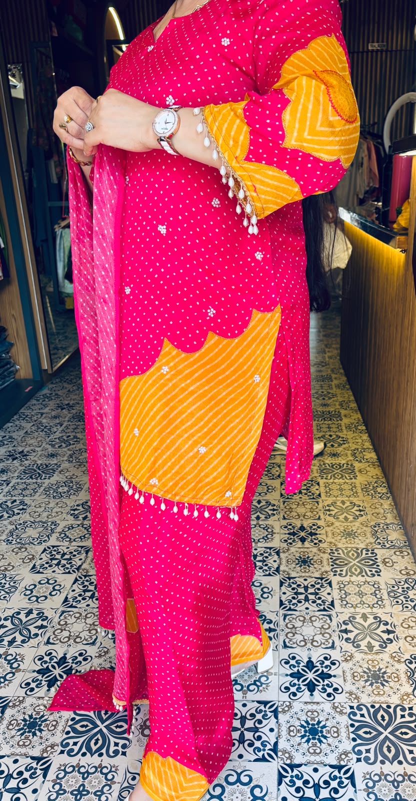 Magenta Farsi Suit with Leheriya Print