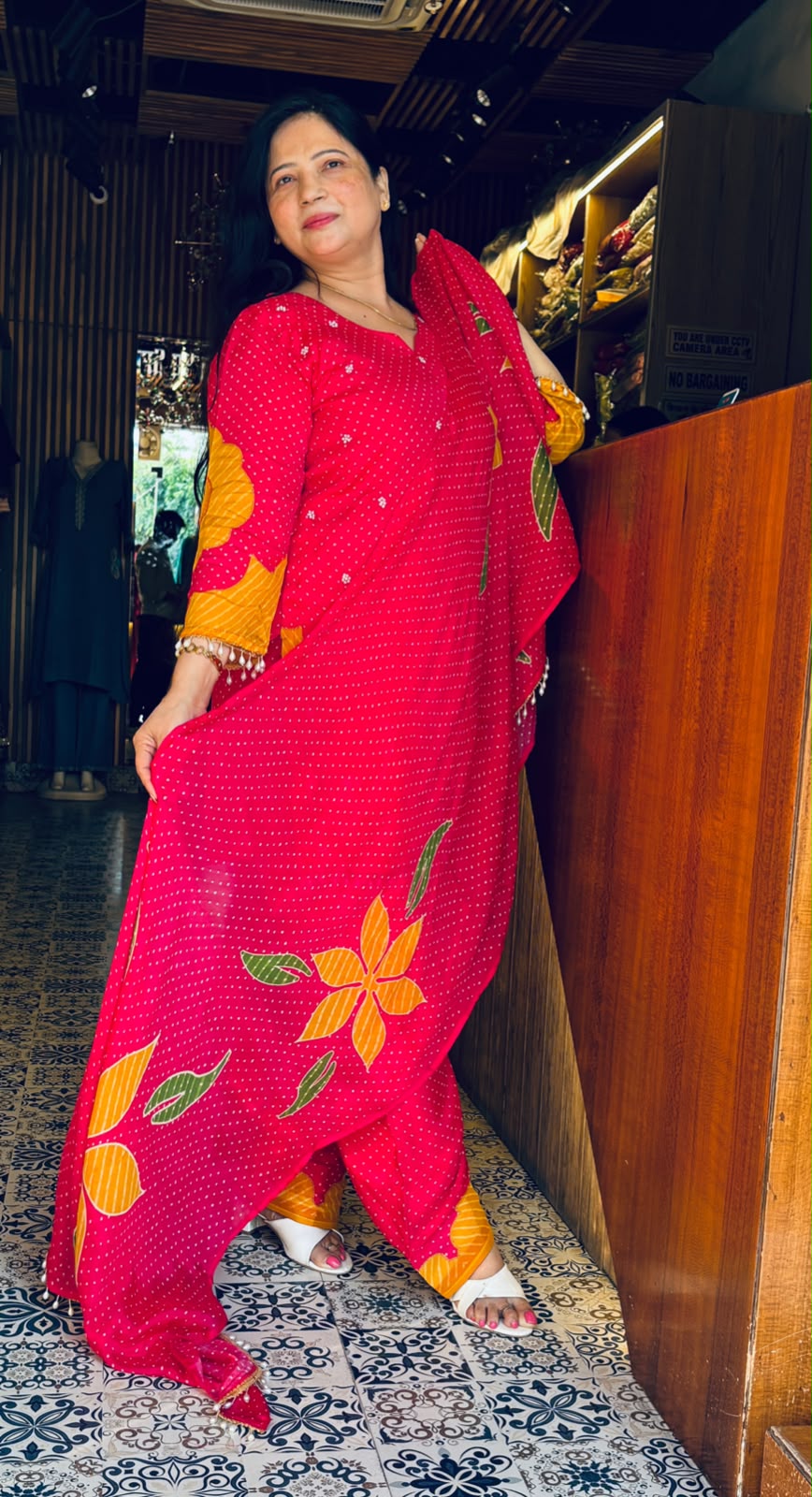 Magenta Farsi Suit with Leheriya Print