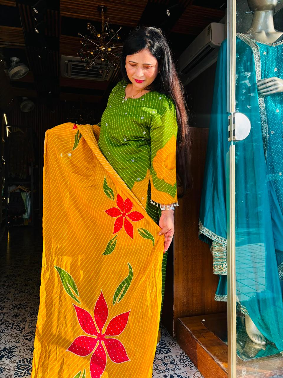 Magenta Farsi Suit with Leheriya Print