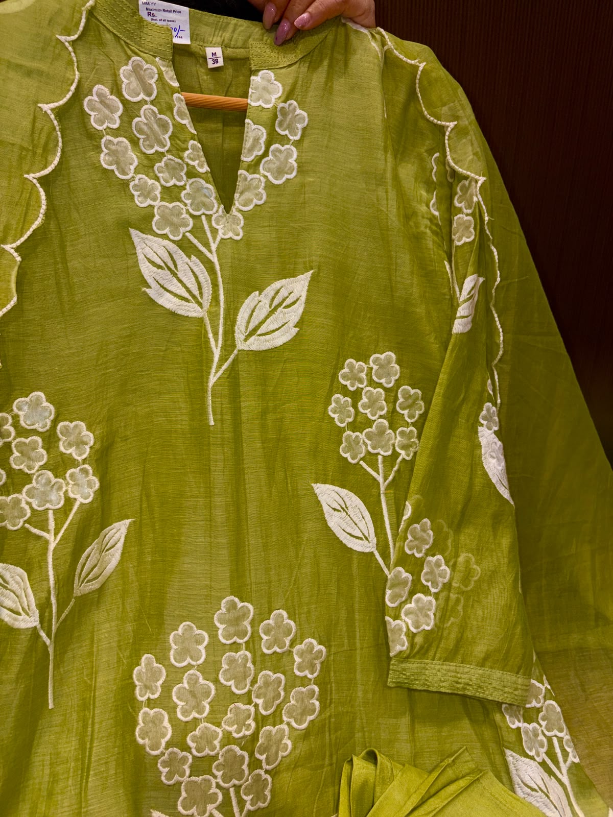 Alia Bhatt Inspired Parrot Green Suit – Pure Mul Chanderi