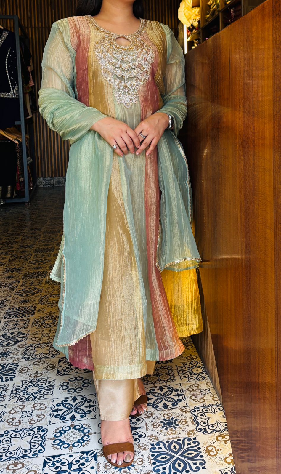 Crush Tissue Anarkali